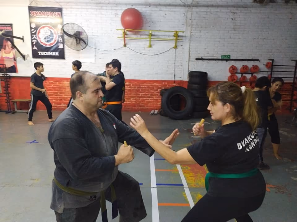 Práctica de Kyus - Sede Tucumán